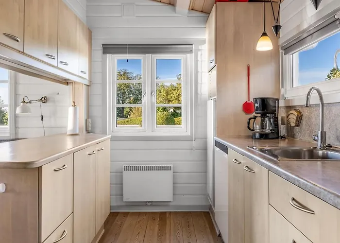 Valea - 600m From The Sea By Interhome